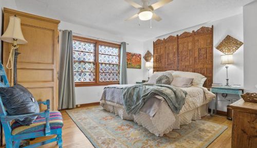 King Studio with Sofa Bed