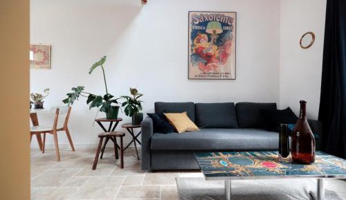 One-Bedroom Apartment