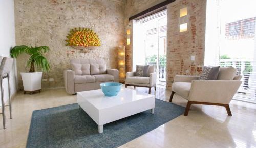 Loft (2 Adults)