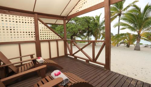 One-Bedroom Bungalow - Beach Front 