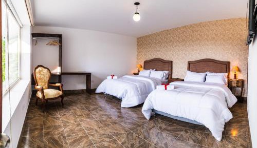 Deluxe Queen Room with Two Queen Beds