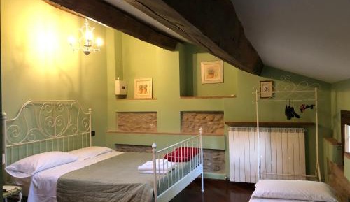 Large Double or Twin Room