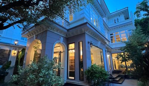 Superior Villa