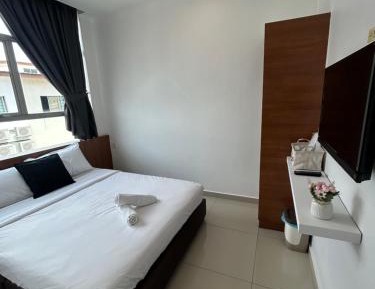 Double or Twin Room with Bathroom