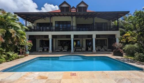 Villa with Sea View