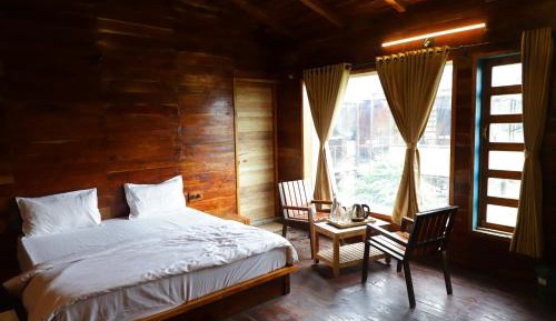 King Room with Pool View