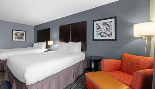 Queen Room with Two Queen Beds