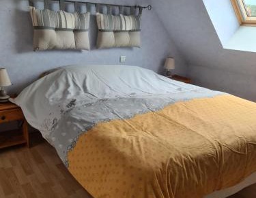 Triple Room with Private Bathroom