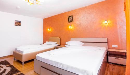 Triple Room with Terrace