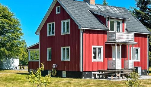 Four-Bedroom Holiday Home