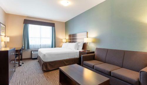 King Room with Sofa Bed - Non-Smoking