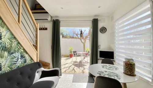 One-Bedroom House