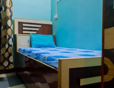 Bunk Bed in Mixed Dormitory Room