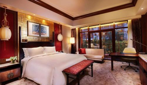 King Guest Room