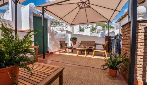 Double Room with Pool View