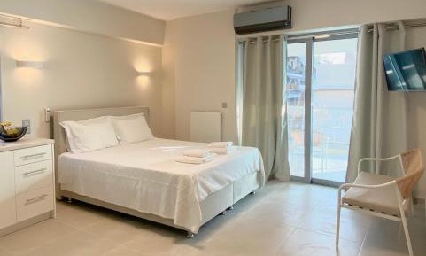 Deluxe Double Room with Balcony