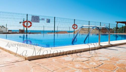 Deluxe Two-Bedroom Apartment with Two Bathrooms