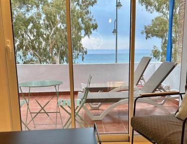 Studio Apartment with Sea View