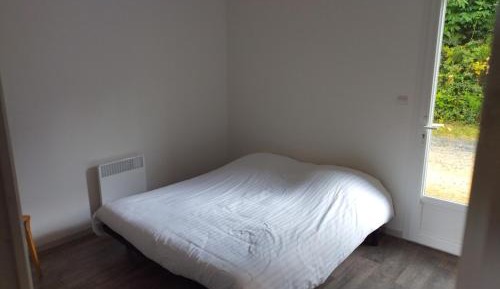 Family Room with Garden View