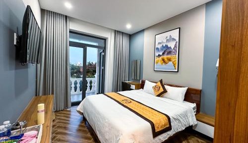 Deluxe Double Room with Bath