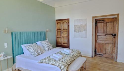 Twin Room with Bath