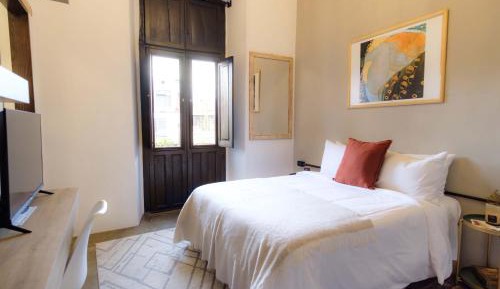 Deluxe Double Room with Balcony