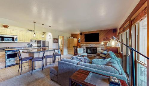 One Bedroom Apartment