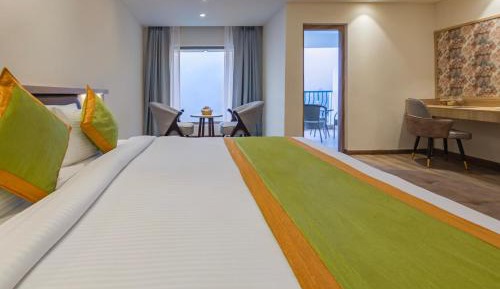 Valley View Premier Room With Balcony