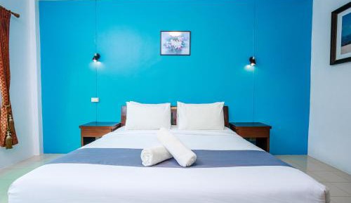 Superior Double Room with Pool View
