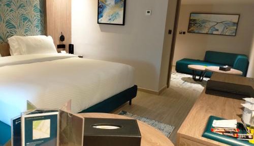 Ambassador Suite - 1 King Bed