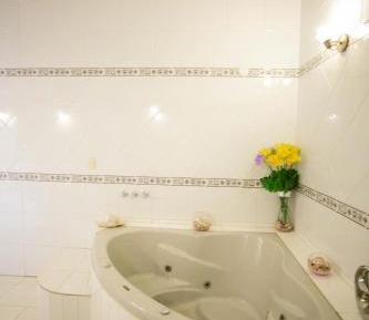 Deluxe Double Room with Bath