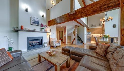 Four-Bedroom Apartment