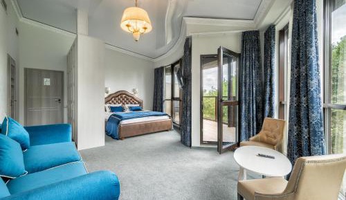Deluxe Double Room with Balcony