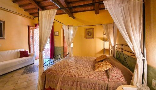 Two-Bedroom Apartment with Terrace