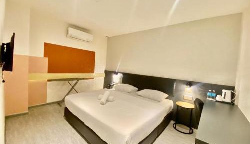 Deluxe King No Window