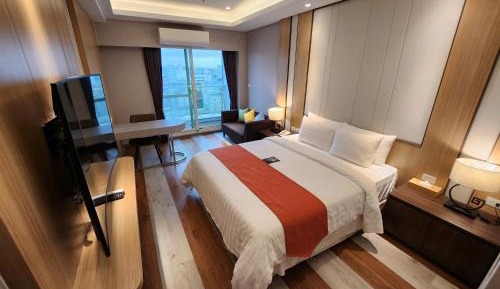 Deluxe Double Room with Balcony