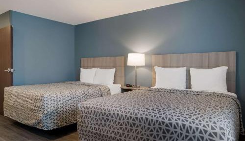 QUEEN SUITE TWO QUEEN BEDS
