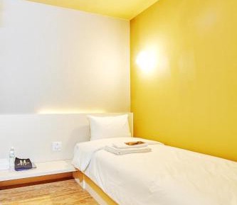 Single Room for Female
