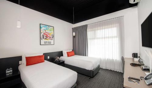 Twin Room with Paddock View