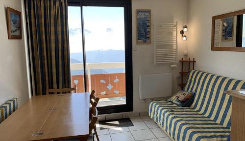 Apartment (5 Adults)