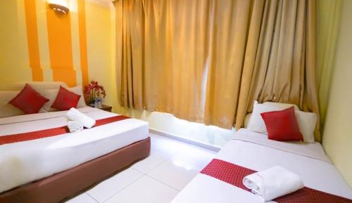 Triple Room with City View