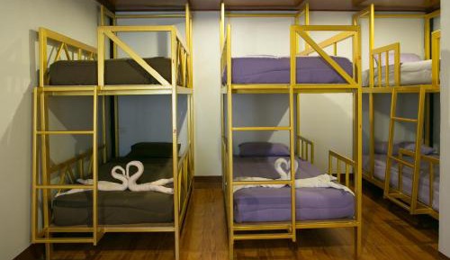 Mixed Dormitory Room