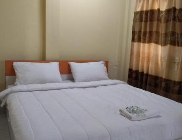 Standard Double Room with Shared Bathroom