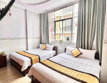 Quadruple Room with Balcony