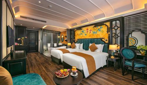 Premier Twin Room with Balcony