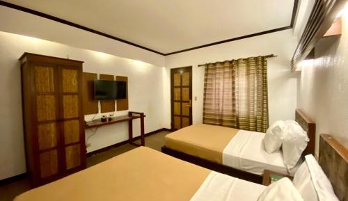 Standard Queen Room with Two Queen Beds