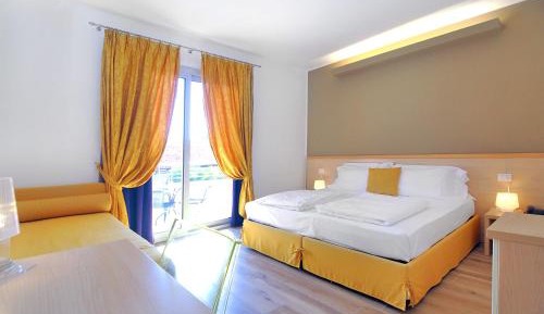Superior Double or Twin Room with Balcony