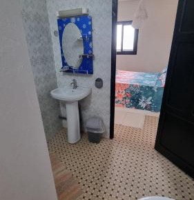 Double Room (1 Adult + 1 Child)