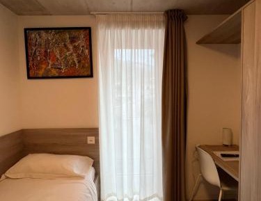 Single Room with Private Bathroom