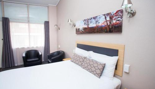 Queen Room with Balcony